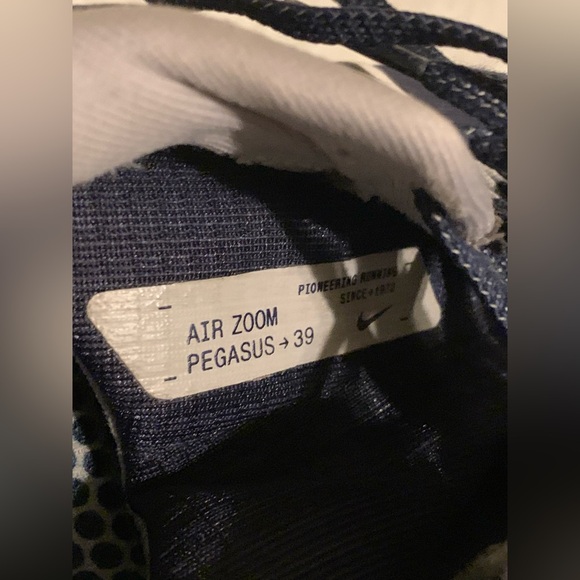 Penn State Nittany Lions Blue & White NIKE Air Zoom Pegasus 39 Size7 Unisex Shoe - Picture 8 of 15